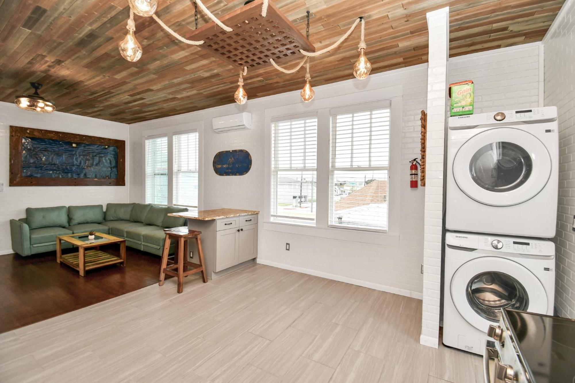 Apartamento Nautical Loft With Outdoor Kitchen & Beach Access Galveston Exterior foto
