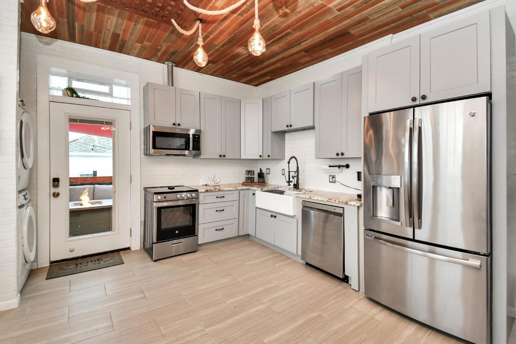 Apartamento Nautical Loft With Outdoor Kitchen & Beach Access Galveston Exterior foto